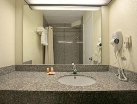Park Hill Inn And Suites Oklahoma City Rom bilde