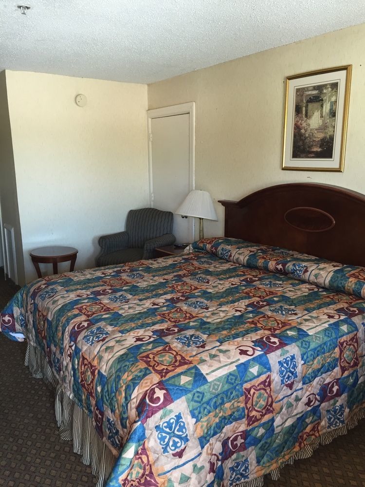 Park Hill Inn And Suites Oklahoma City Eksteriør bilde